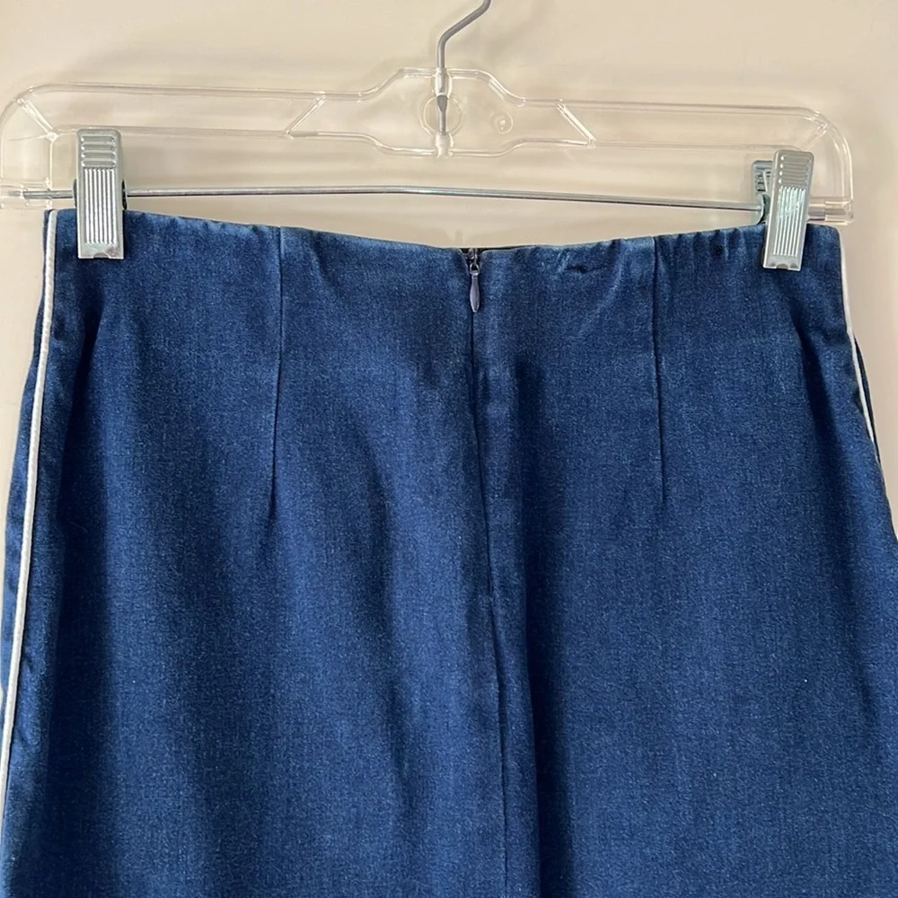 Akira Chicago black label Denim pencil skirt.